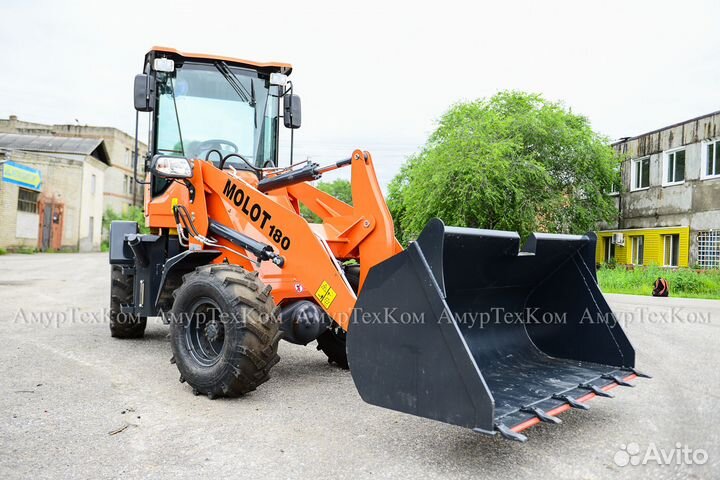 Фронтальный погрузчик Molot 180, 2023