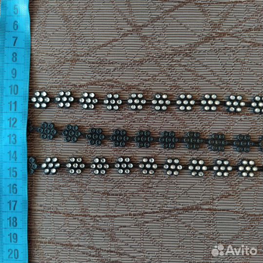 Полубусины в виде цветка