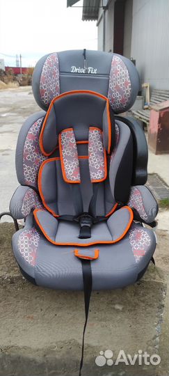 Автокресло babyton