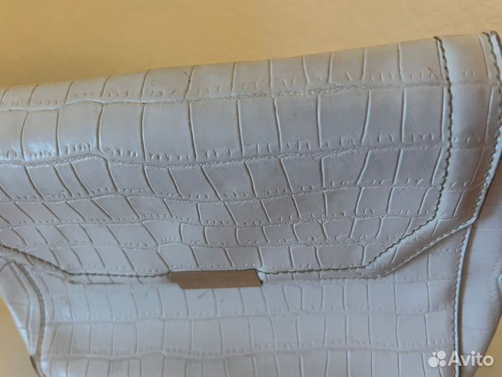 Сумка женская белая