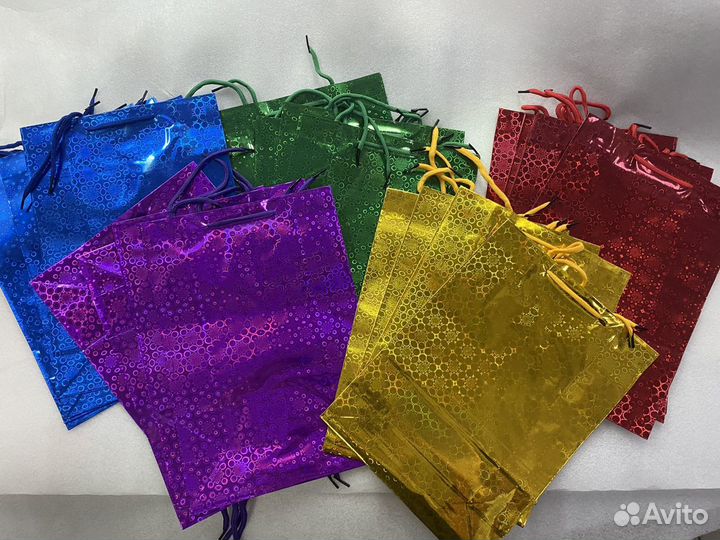 Подарочные пакеты