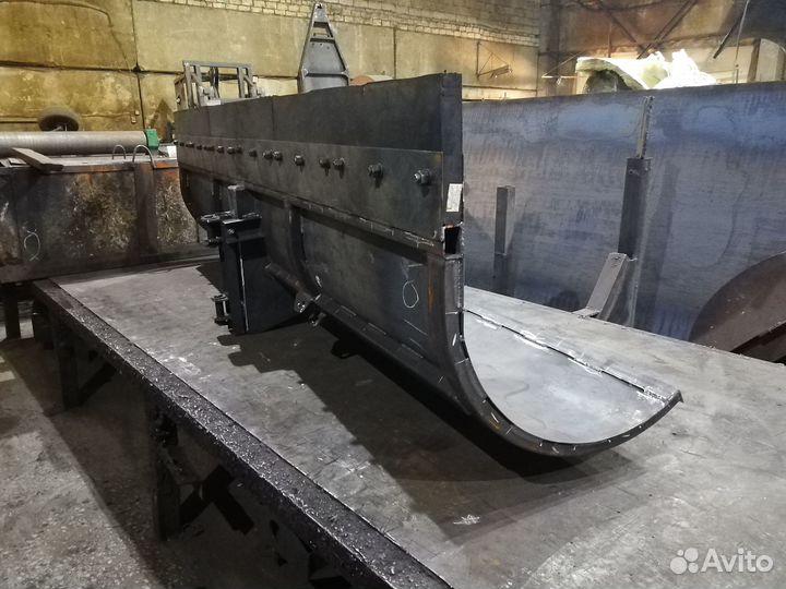 Отвал коммунальный на кдм