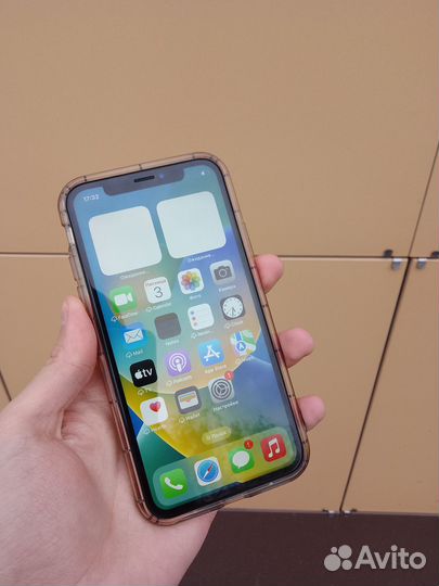 iPhone X, 64 ГБ