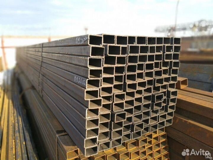 Труба профильная 20х20х1,2. Металлопрокат