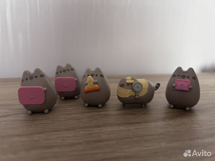 Фигурки из шоколадных яиц