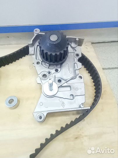 Комплект ремня грм с помпой K4M