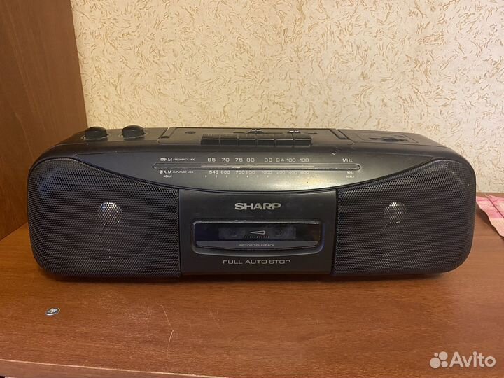 Магнитофон кассетный