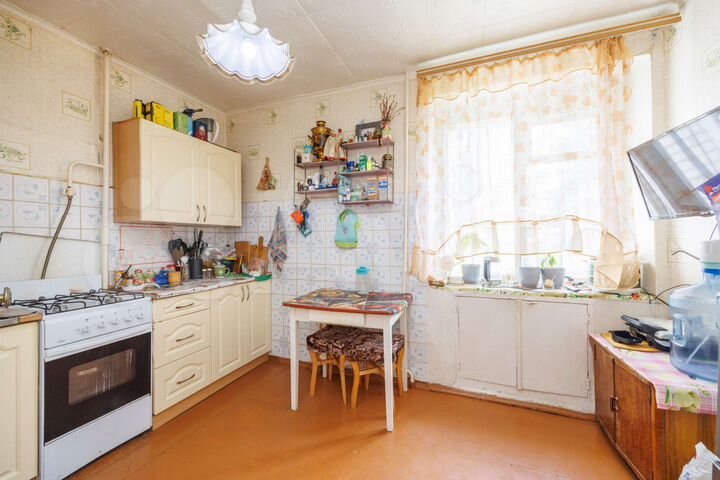 2-к. квартира, 51 м², 4/9 эт.