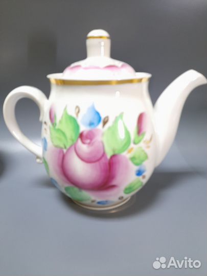 Фарфоровый сервиз на двоих