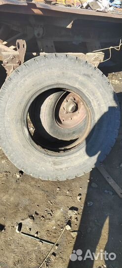 Резина 9.00r20 кама