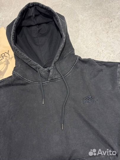 Худи Balenciaga 2025