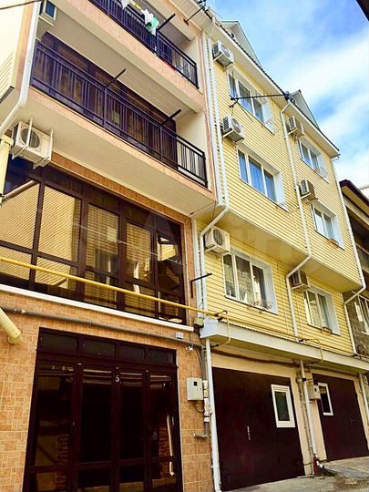 Комната 18 м² в 5-к., 3/4 эт.