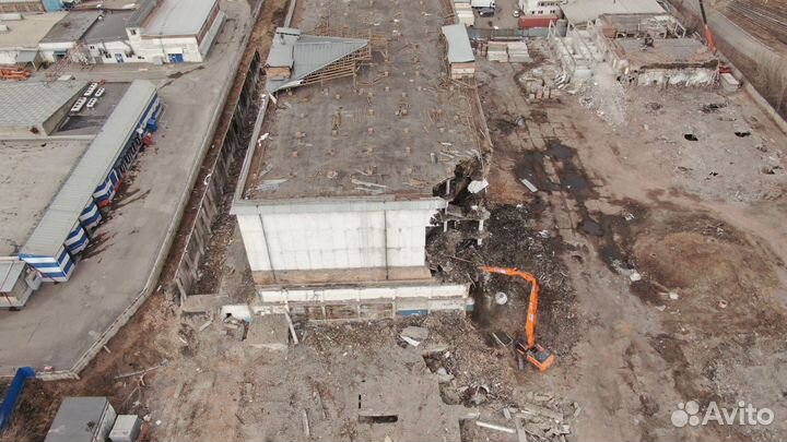 Аренда гусеничного экскаватора с гидромолотом