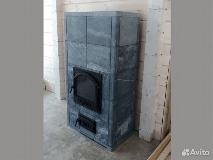 Печь камин из вулканического камня