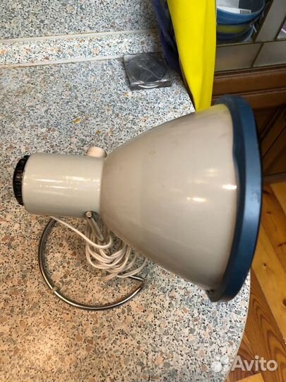 Ультрафиолетовая лампа