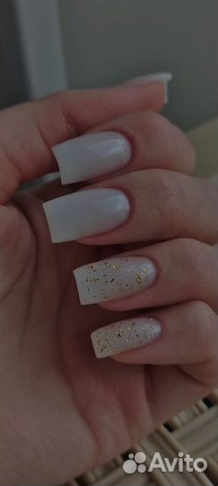 Нужна модель на маникюр