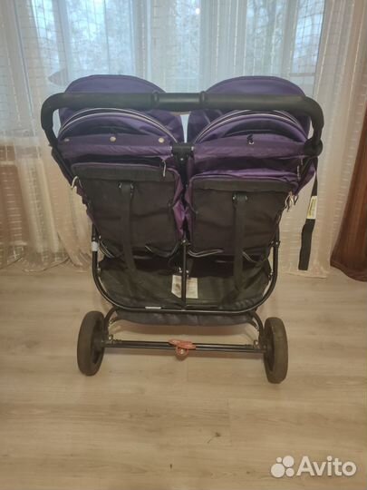 Коляска для двойни