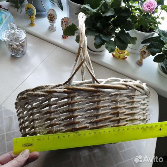 Корзина плетеная