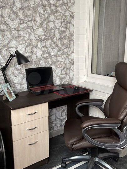 3-к. квартира, 65 м², 3/9 эт.