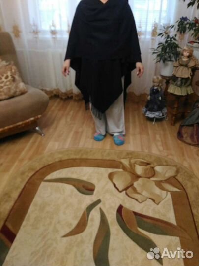Платье, палантины для женщины