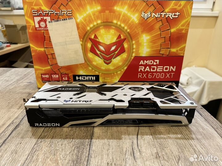 AMD radeon RX 6700XT Sapphire Nitro+ 12Gb