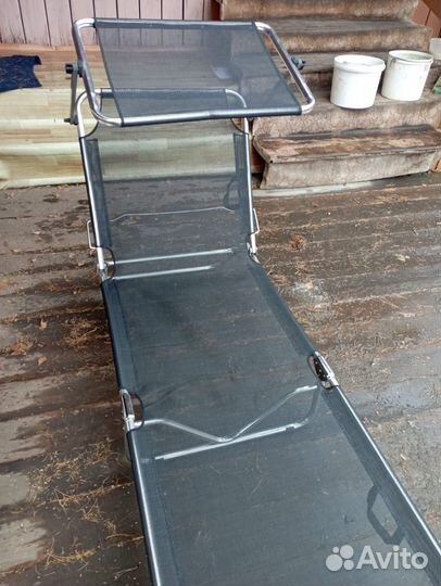 Шезлонг (раскладушка)