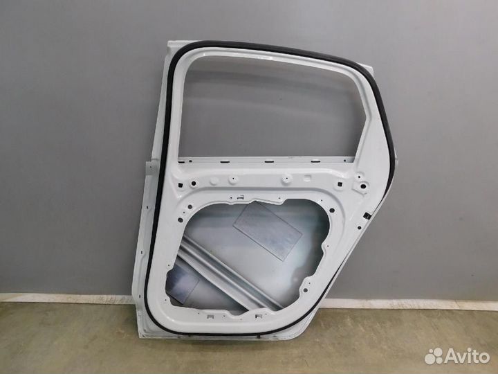 Дверь задняя правая Volvo V90/V90 Cross Country