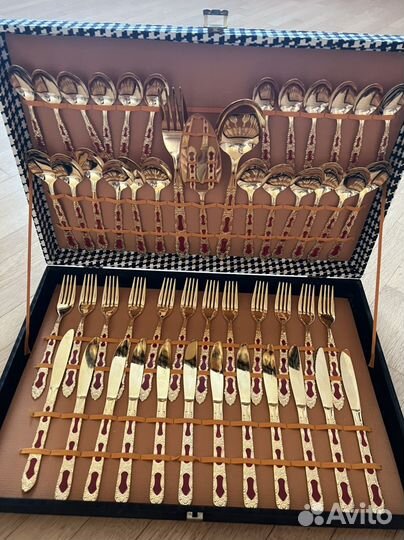 Прибор столовой посуды