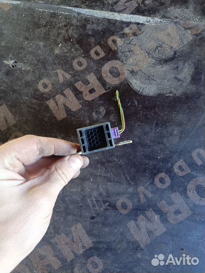 Пиропатрон клеммы аккумулятора cayenne 957