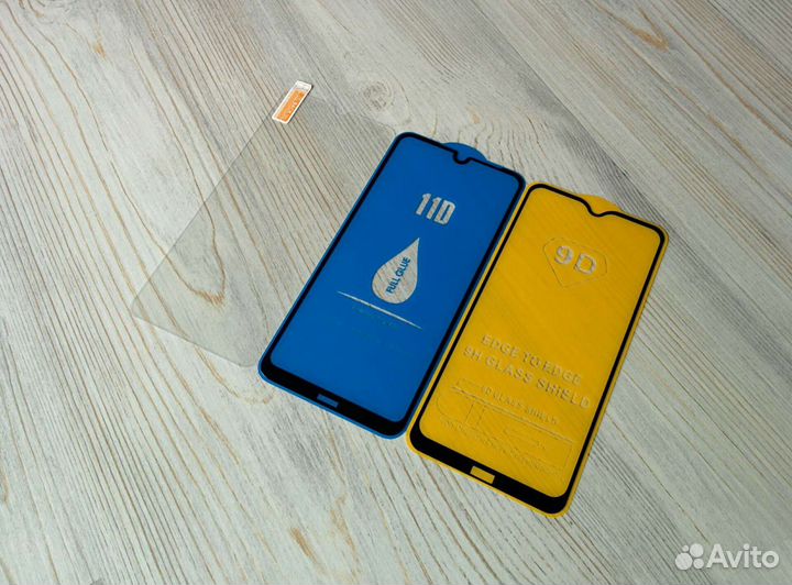 На Xiaomi redmi 8a стекло чехол поклейка