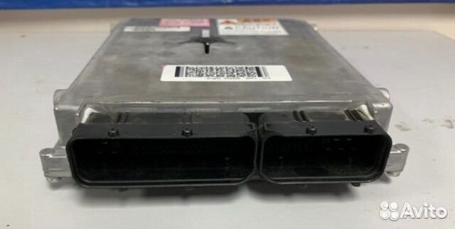Блок управления двигателем на Isuzu 6HK1 559326