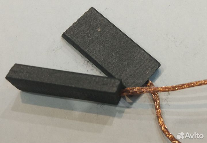 Щетки двигателя 5x13,5x32mm сэндвич CU135UN зам. C