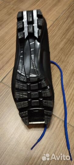 Лыжные ботинки классические