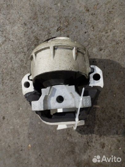 Подушка двигателя правая Audi A6 C7 chva 2011-2014