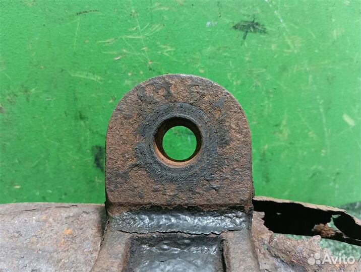 Кулак передний левый Daihatsu Terios 2009