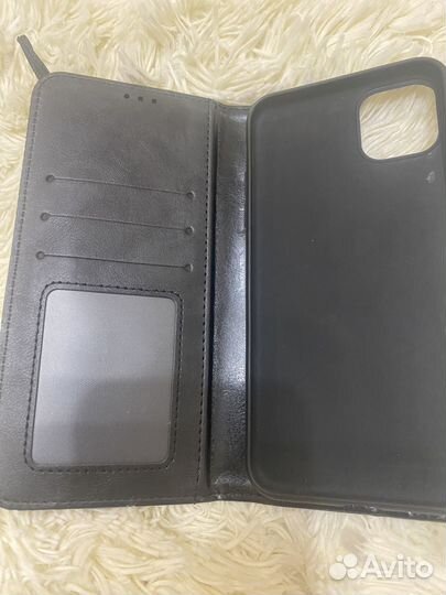 Чехол книжка на iPhone 11