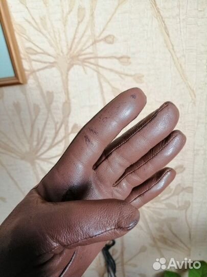 Перчатки кожа