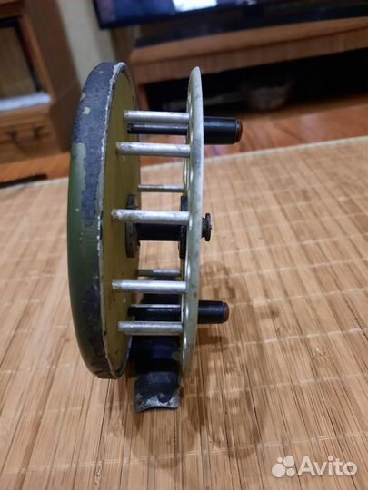 Катушка рыболовная СССР