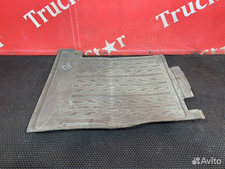 Коврик салона правый Daf XF105