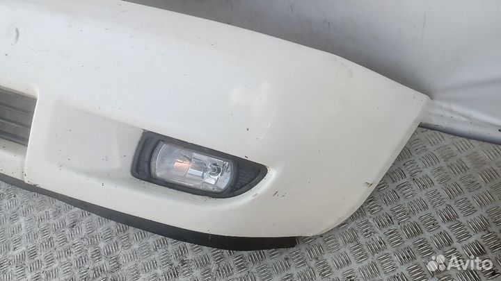 Бампер передний Kia Carnival