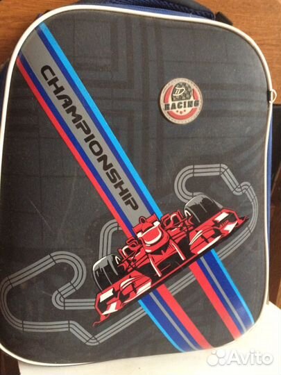 Ранец для первоклассника