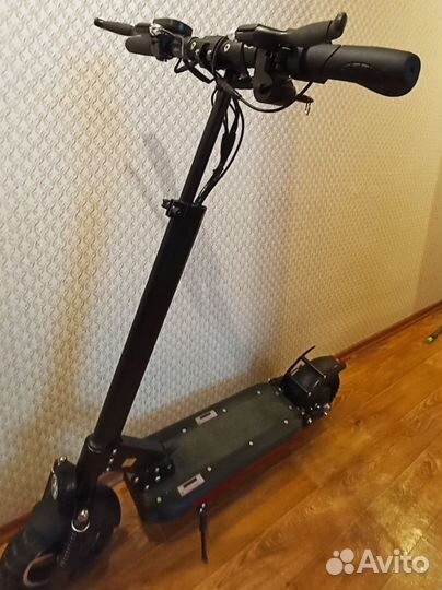 Электросамокат White Siberia Luna 800W