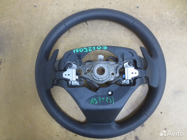 Руль Toyota Avensis