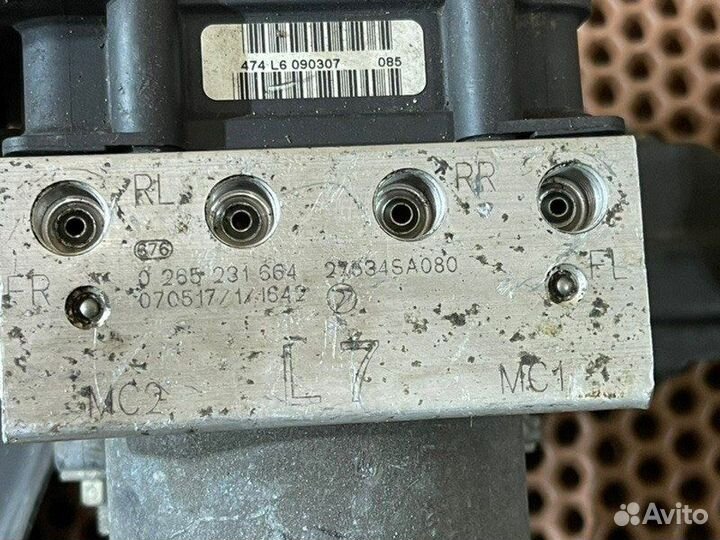 Блок ABS Subaru Forester 2 SG5 EJ205 2006