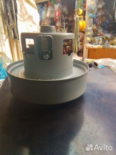 Мотор пылесоса 2000W, H112;D 135 mm