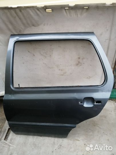 Дверь задняя левая для VW Vento 1991-1997