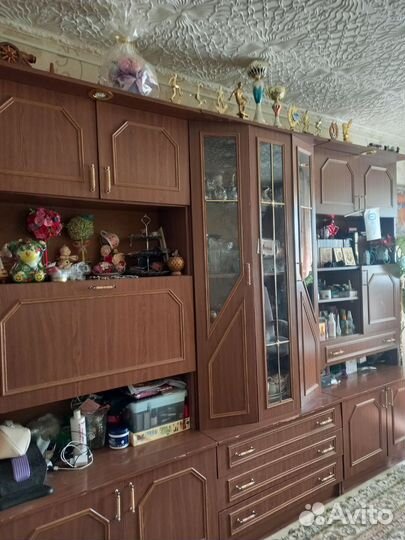 Стенка в гостинную