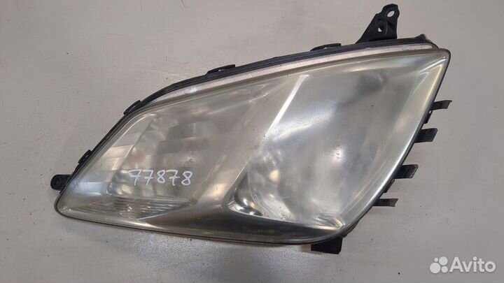 Фара (передняя) Toyota Prius, 2004