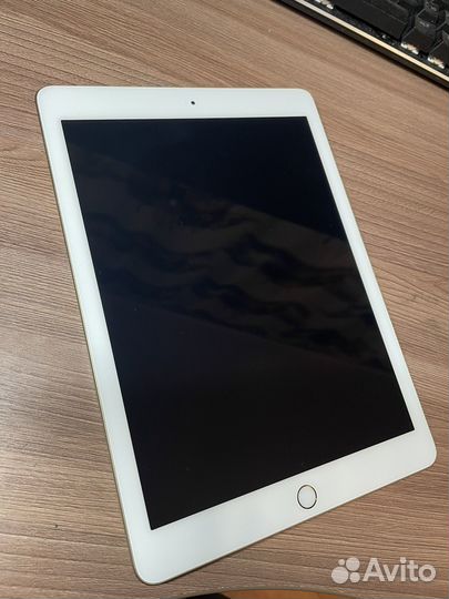 iPad 5 поколения 2017