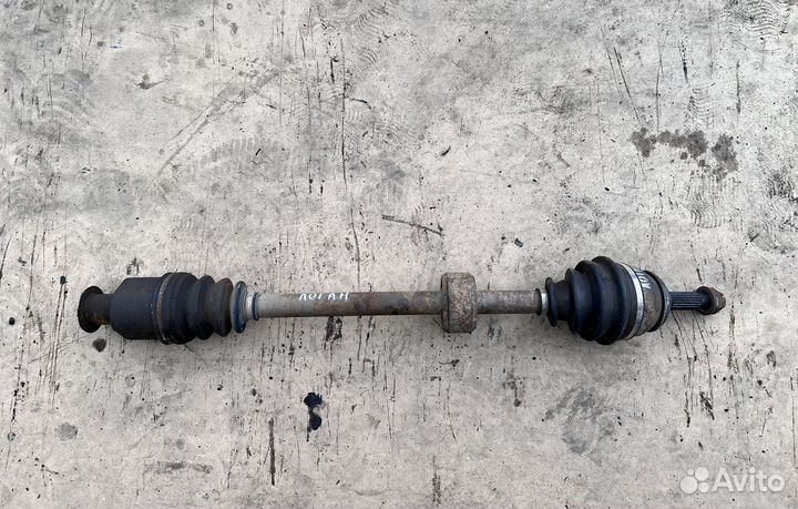 Привод передний правый Renault Logan 1 1.4